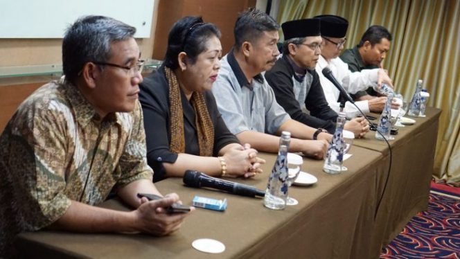 
 Semakin Terang, Tim Advokasi NF Akan Lanjutkan Proses Hukum Dugaan Ijazah Palsu