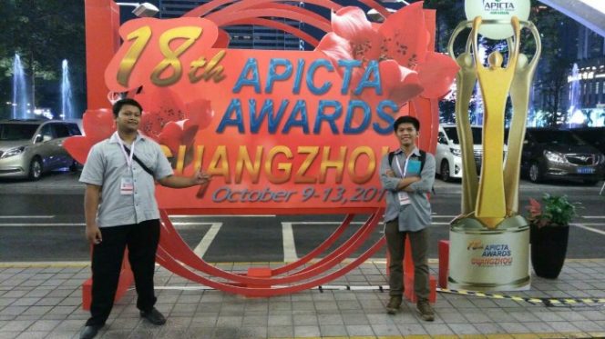 
 WeBlocker Karya Mahasiswa STT-NF Ikut Ajang APICTA 2018 di China