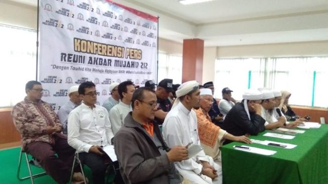 
 Panitia Reuni 212 Klarifikasi Isu-Isu Hoax di Medsos