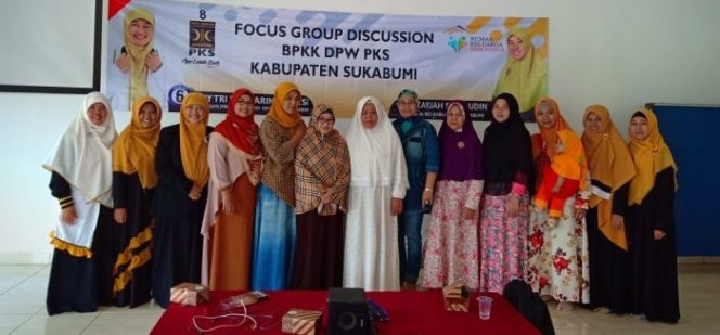 
 Suarakan Kepentingan Perempuan di Parlemen, Emak-emak Diskusi Bareng PKS Sukabumi