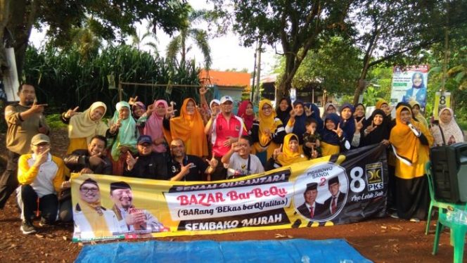 
 Puspa Permaswari dan PKS Jatiluhur Gelar Bazaar Sembako Murah