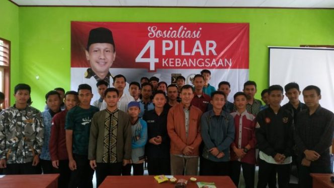 
 Legislator PKS Sosialisaikan 4 Pilar Kebangsaan di SMP Terpadu Al Bina Sukabumi