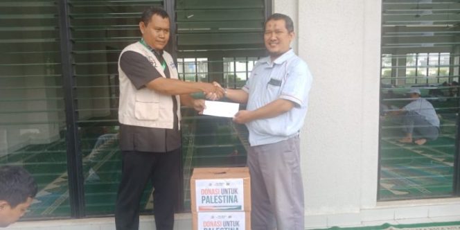 
 KNRP Bekasi Galang Donasi Palestina di DKM Baabur Rahmah PT Denso Indonesia