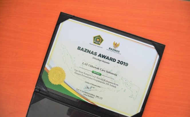 
 U-Care Indonesia Dapat Penghargaan Di Baznas Award 2019