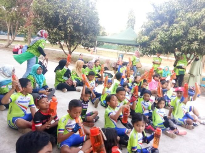 
 Bhagasasi Speed Club Ajak Anggota Gunakan Tumbler