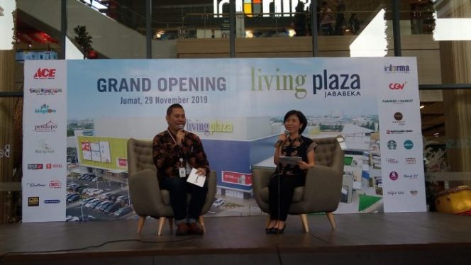 
 Living Plaza Jababeka Dibuka Bertabur Diskon