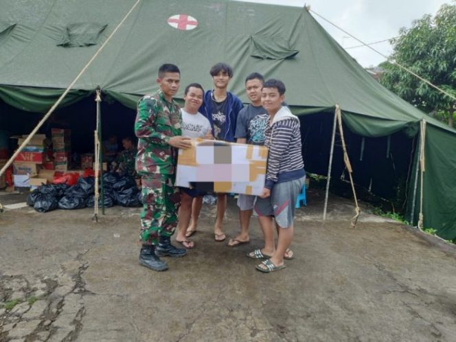 
 Forum Remaja Perum Bukit Cimuning Salurkan Bantuan Untuk Korban Banjir Villa Nusa Indah