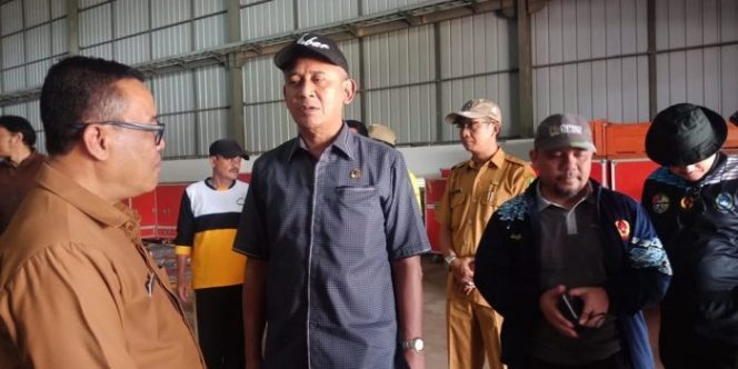 
 DPRD Provinsi Jabar Kunjungi Korban Bencana Banjir Perum Pondokgede Permai Bekasi