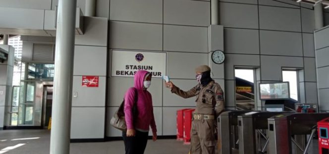 
 Satpol PP Kota Bekasi Lakukan Sosialisasi Pencegahan Penyebaran Covid19