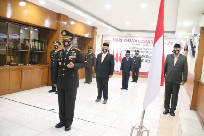 
 Upacara HUT ke-74 Bhayangkara Dilakukan Secara Virtual