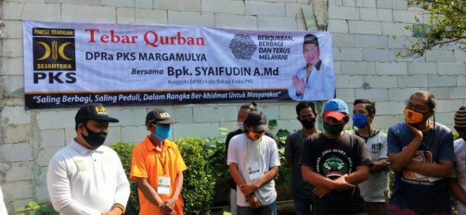 
 Memaknai Ibadah Kurban Idul Adha 1441 H,  Anggota F-PKS Kota Bekasi Ajak Masyarakat Berbagi dan Peduli