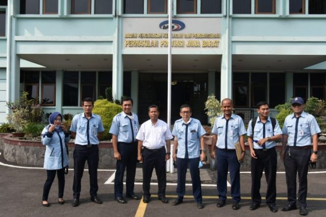 
 PDAM Tirta Patriot Terima Predikat Badan Usaha “Sehat dan Baik”