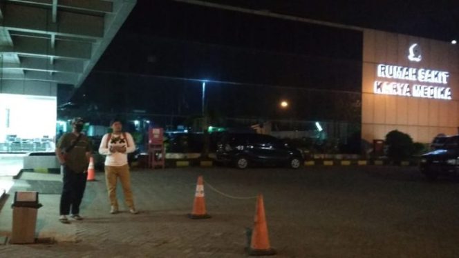 
 Belasan Korban Bentrok di Warung Bongkok dibawa ke RS Terdekat