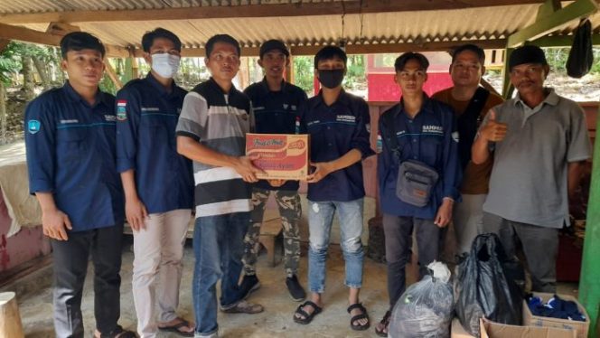 
 Solidaritas Mahasiswa Pangandaran Salurkan Bantuan Korban Longsor di Karang Mulya