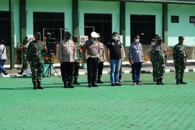 
 Petugas Makodim 0509 dan Polres Metro Bekasi Gelar Pasukan & TWG Proses Pengamanan Pilkades