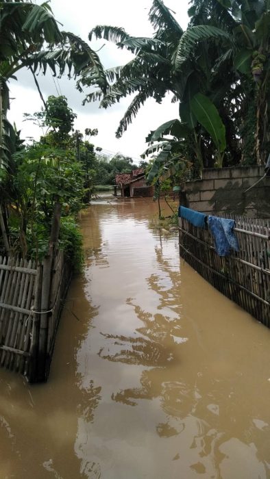 
 Banjir Kali Bekasi Terjang Puluhan Rumah di Desa Satria Mekar