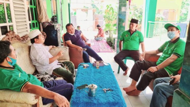 
 Gus Shol Kunjungi Pengasuh Masjid Sunnanul Huda Bantar Gebang