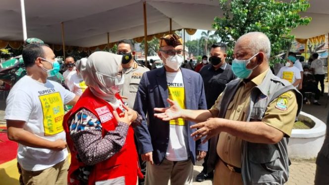 
 Tenaga Kesehatan Pelopori Gerakan Donor Plasma Konvalesen RSUD CAM Kota Bekasi