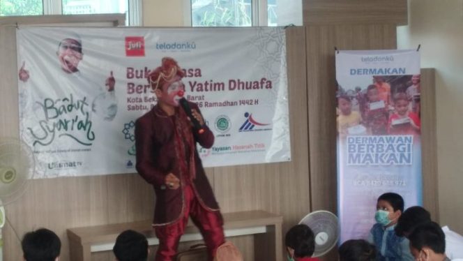 
 Bukber Yatim-Dhuafa Jufi dan Teladanku Hadirkan “Badut Syariah”