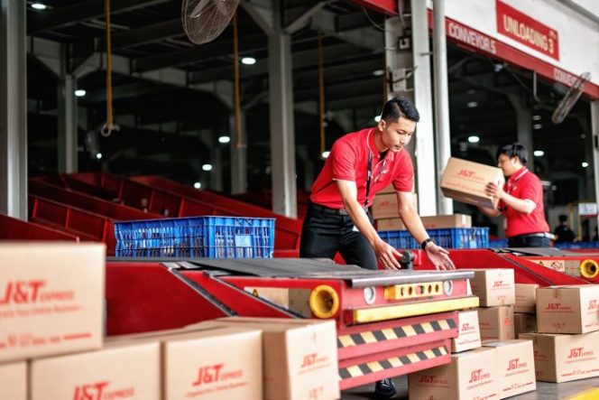 
 Layani Pengiriman di Masa Ramadhan, J&T Express Kirim 5 Juta Paket Per Hari
