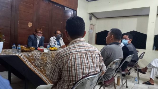
 Warga Jatiwaringin Asri Tolak Relokasi Puskesmas