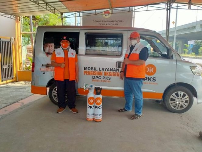 
 Heri Koswara Launching Mobil Antar Oksigen
