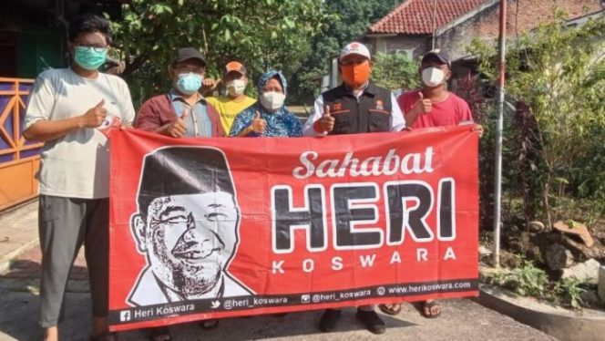 
 Cegah Wabah DBD, Sahabat Heri Koswara Lakukan Fogging Gratis di 21 RW