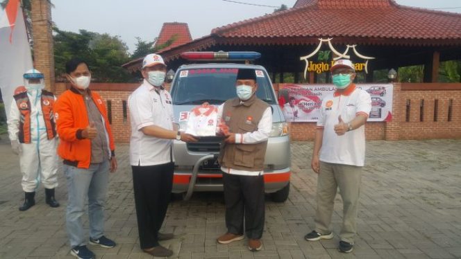 
 Heri Koswara Apresiasi Peluncuran Ambulans Covid-19 DPC PKS Jatiasih
