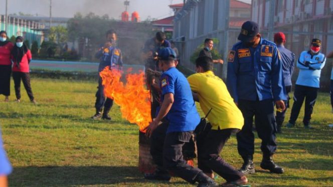 
 Siap Siaga Lapas Cikarang Lakukan Pelatihan Pencegahan dan Simulasi Kebakaran