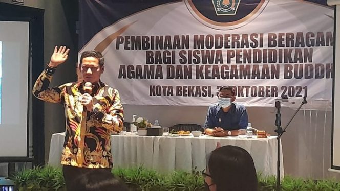 
 Ketua Gema Buddhis Indonesia Kota Bekasi Ajak Pemuda Buddhis  Moderasi Beragama
