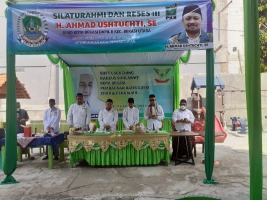 
 Reses III Ahmad Ushtuchri Serap Aspirasi dan Soft Launching Kanzus Shalawat