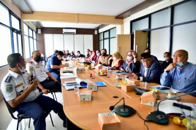 
 Heri Koswara Harap Pembahasan RAPBD 2022 Provinsi Jawa Barat Berpihak pada Kesejahteraan Masyarakat