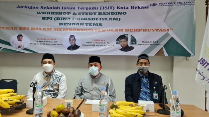 
 Peringati Hari Guru Nasional, Heri Koswara Silaturahmi dengan Kepala Sekolah JSIT dan IGRA Bekasi Selatan