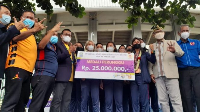 
 KONI Kota Bekasi Beri Bonus Para Atlet yang Berlaga di PON XX Papua