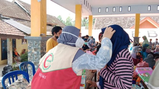 
 BSMI Buka Layanan Kesehatan di Pos Pengungsi Semeru