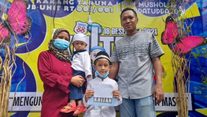 
 Sahabat 88 Alumni SMPN 1 Kota Bekasi Gelar Khitan Massal Gratis