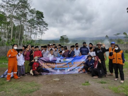 
 Pramuka Peduli Kwarcab Kota Bekasi Rampungkan Bakti dan Penyaluran Donasi Tahap 2 ke Semeru