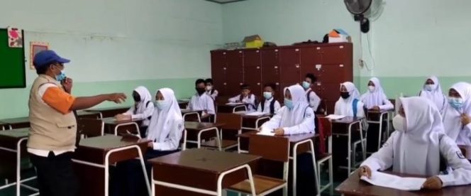 
 Pemerintah Kota Bekasi Tetapkan PTM 50% di Tengah PPKM Level 2