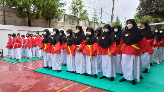 
 Ratusan Siswi JIGSc Ikuti Ujian Kenaikan Tingkat Sabuk Silat