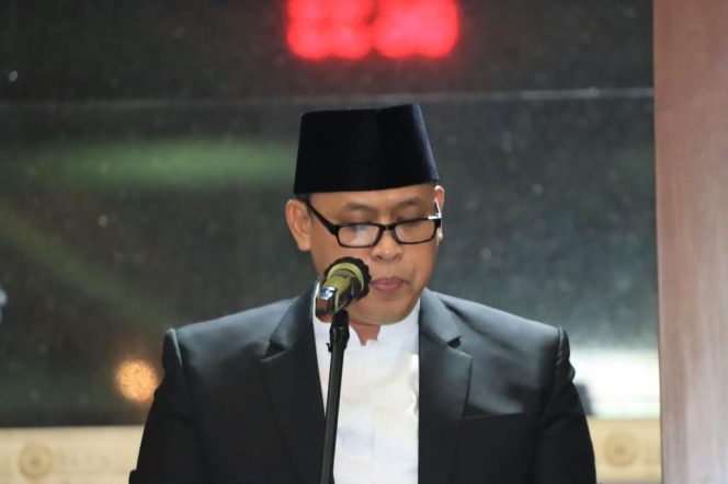 
 Pesan Plt Wali Kota Bekasi: Sambut Idul Fitri Dengan Penuh Rasa Syukur dan Pererat Tali Ukhuwah