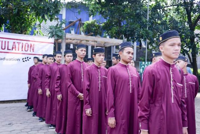 
 Ponpes Modern Teknik Ibnu Rusyd Menjawab Tantangan Zaman Masa Depan Anak-anak Anda