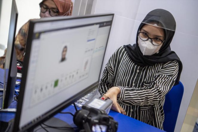 
 Penerimaan Negara Bukan Pajak (PNBP) Direktorat Jenderal Imigrasi Mencapai 4 Triliun