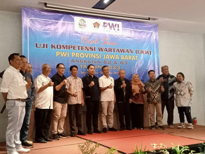 
 PWI Jabar Gelar UKW di Karawang, 48 Jurnalis Dinyatakan Kompeten