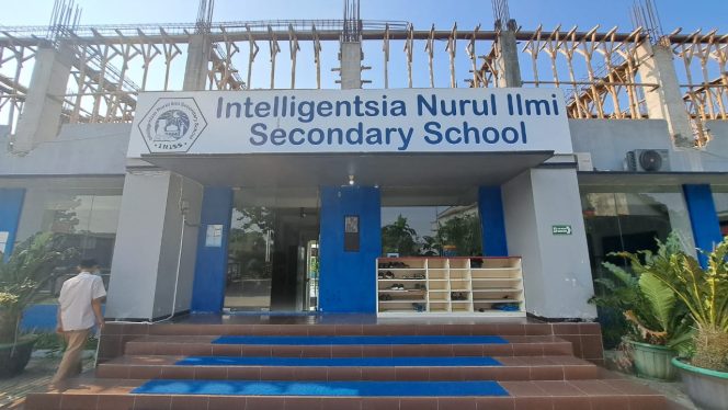 
 Luar Biasa, Siswa Angkatan Pertama Sekolah INISS Kota Bekasi Lolos 100 Persen PTN