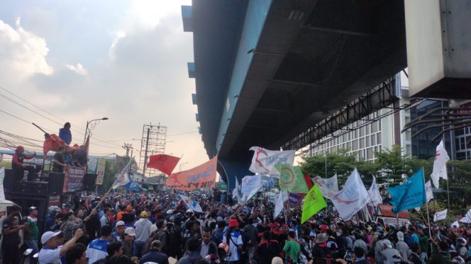 
 Sah! UMK Kabupaten Bekasi tahun 2024 sesuai dengan Aturan Pemerintah Pusat