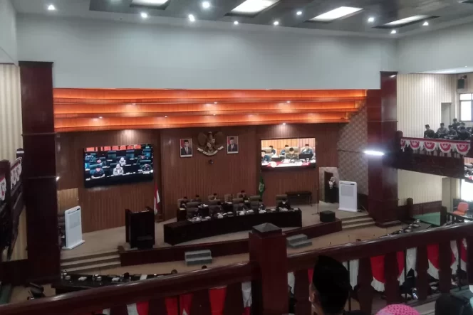 
 Rapat Paripurna DPRD Kota Bekasi: Penyampaian LKPJ Kepala Daerah Tahun 2023