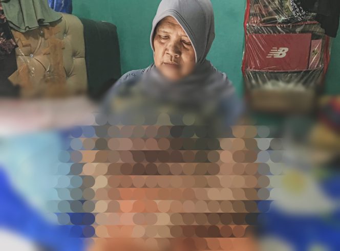 
 Tidak Ada Biaya Untuk Berobat, Seorang Ibu di Bekasi Biarkan Tumor Payudara 3 Tahun Membusuk