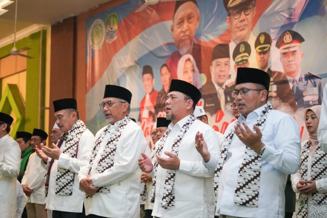 
 Ahmad Syaikhu Hadiri Maulid Nabi di Islamic Center Bekasi