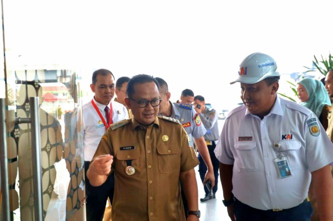 
 Kunker Pj Wali Kota Bekasi ke Transit Oriented Development LRT City Bekasi