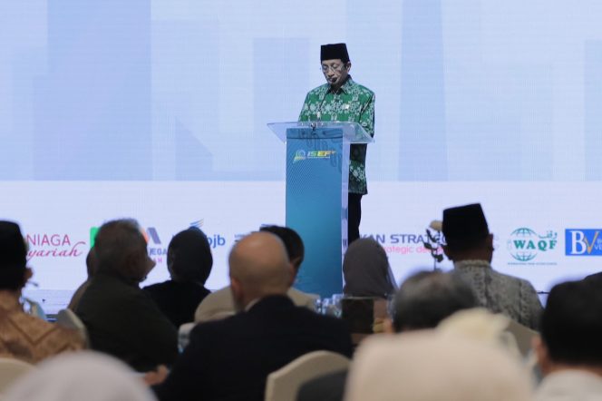 
 Menteri Agama Dorong Tatanan Baru Pengelolaan Zakat dan Wakaf Di Forum 43 Negara